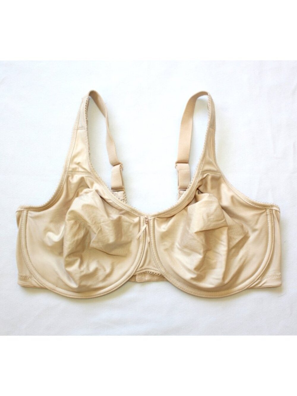 Wacoal Basic Beauty Full Figure Seamless Underwire Bra size 42DD Natural Nude